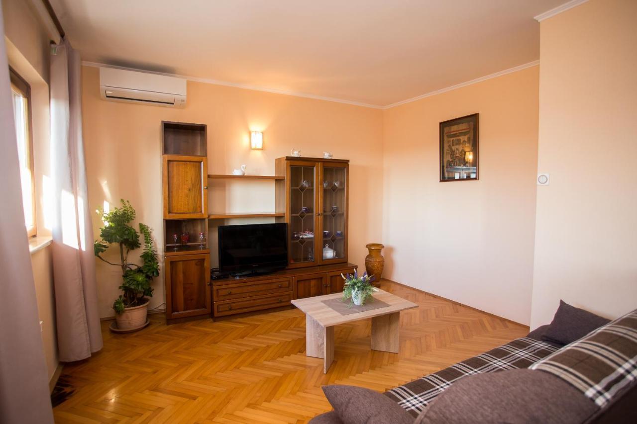 Apartman M&M Zminj Ngoại thất bức ảnh