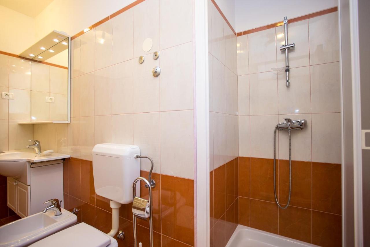 Apartman M&M Zminj Ngoại thất bức ảnh